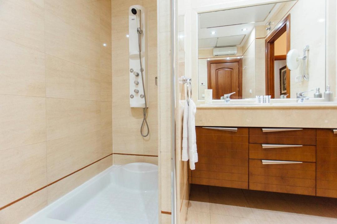 Appartamento Duplex With Terrace- 5Bd 3Bth- Center Siviglia Esterno foto